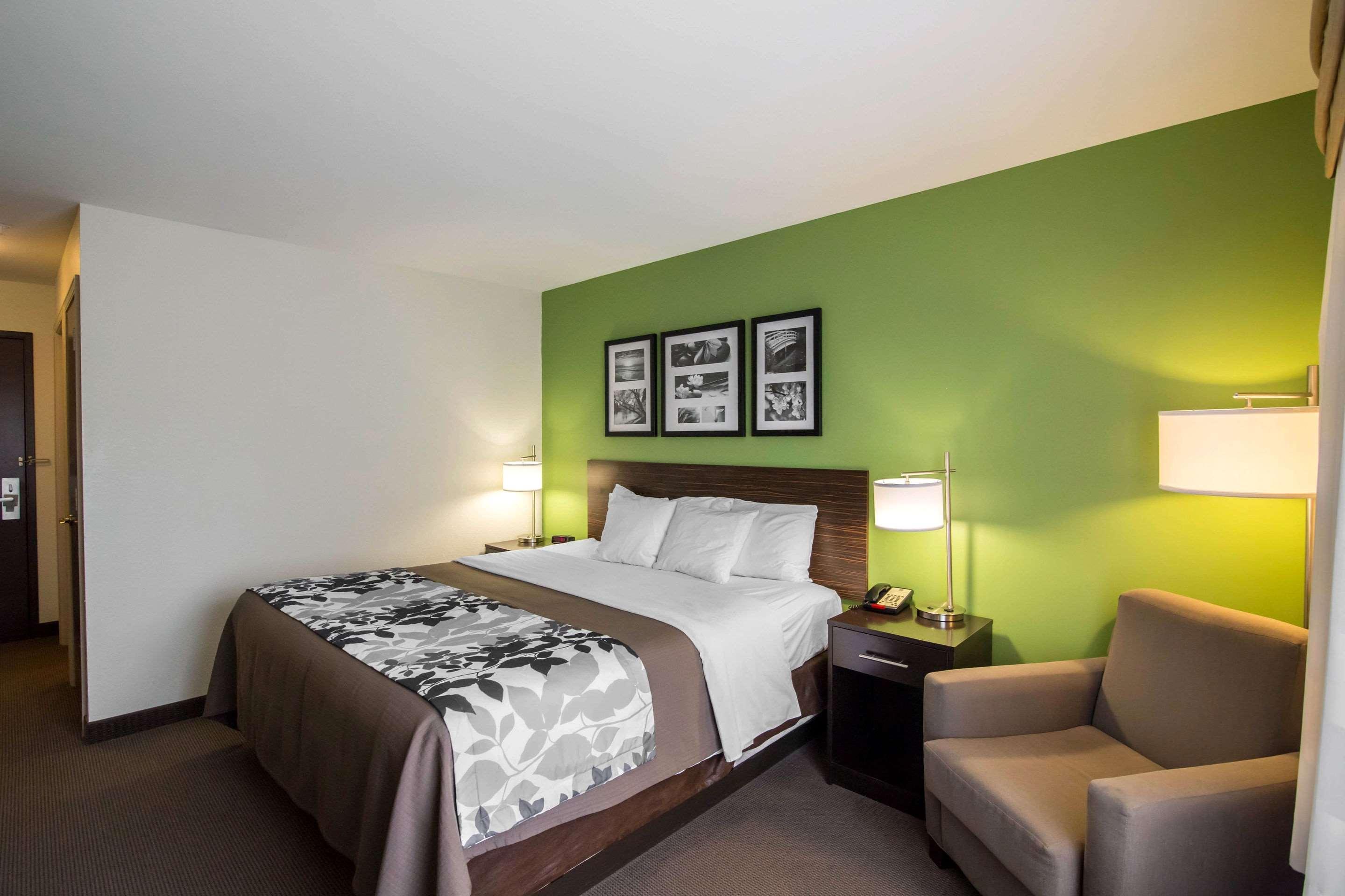 Sleep Inn & Suites Haysville Bagian luar foto