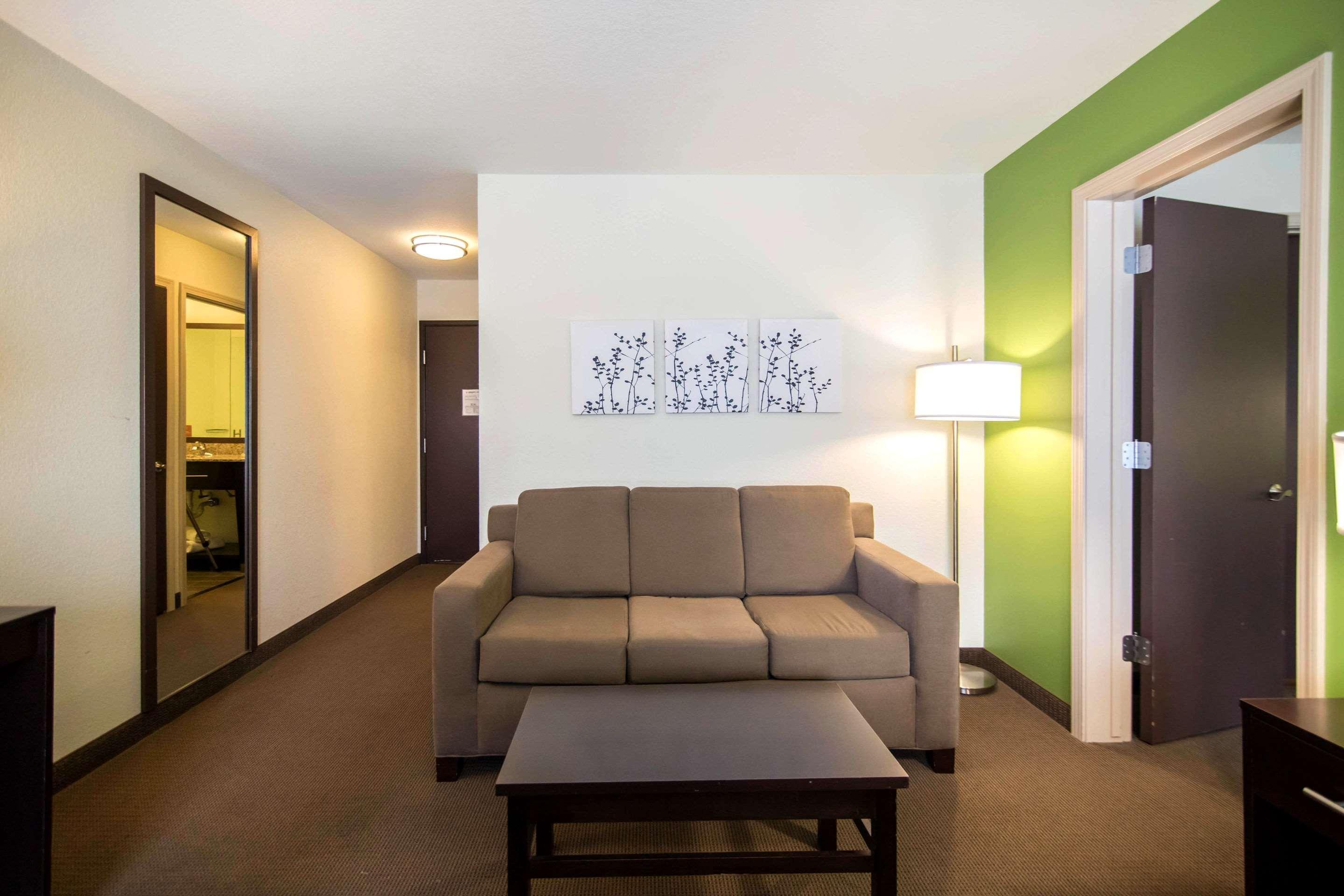 Sleep Inn & Suites Haysville Bagian luar foto