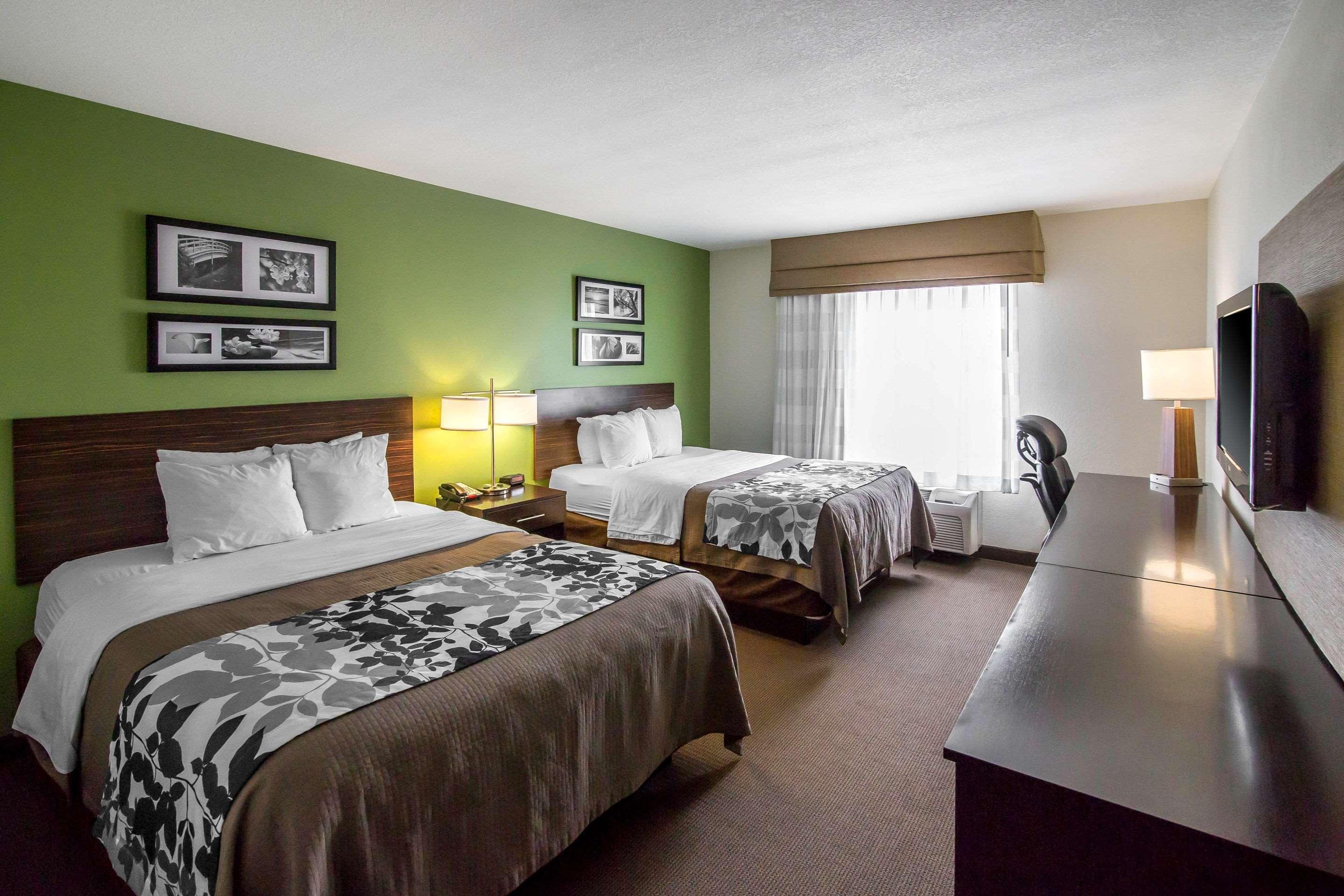 Sleep Inn & Suites Haysville Bagian luar foto