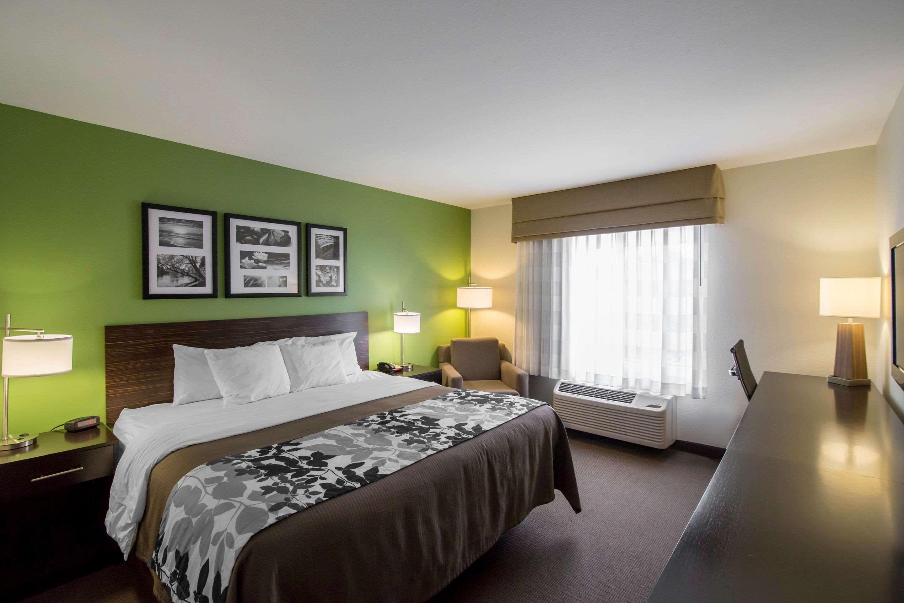 Sleep Inn & Suites Haysville Bagian luar foto