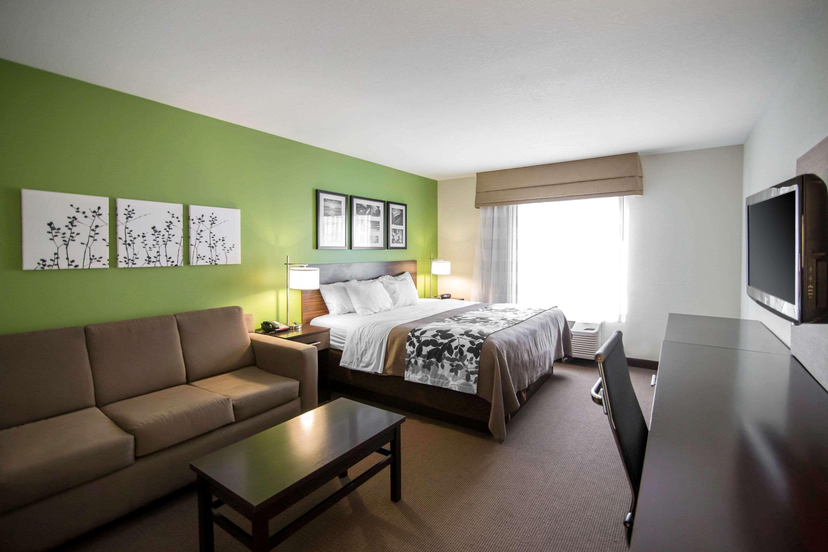 Sleep Inn & Suites Haysville Bagian luar foto
