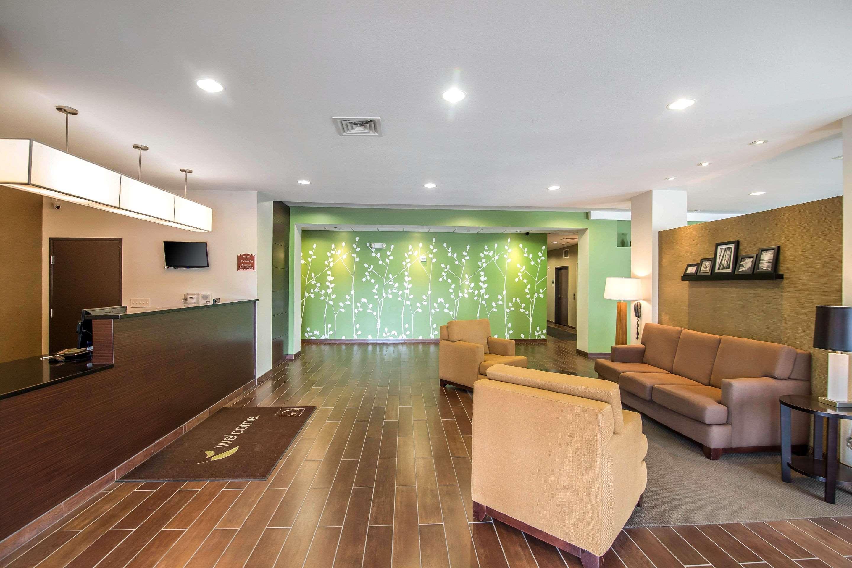 Sleep Inn & Suites Haysville Bagian luar foto